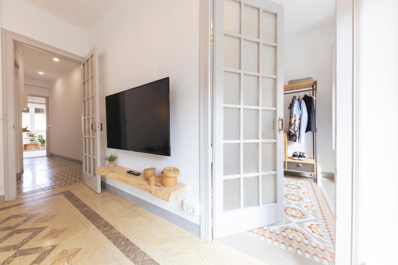 Bravissimo Rambla River View Apartment