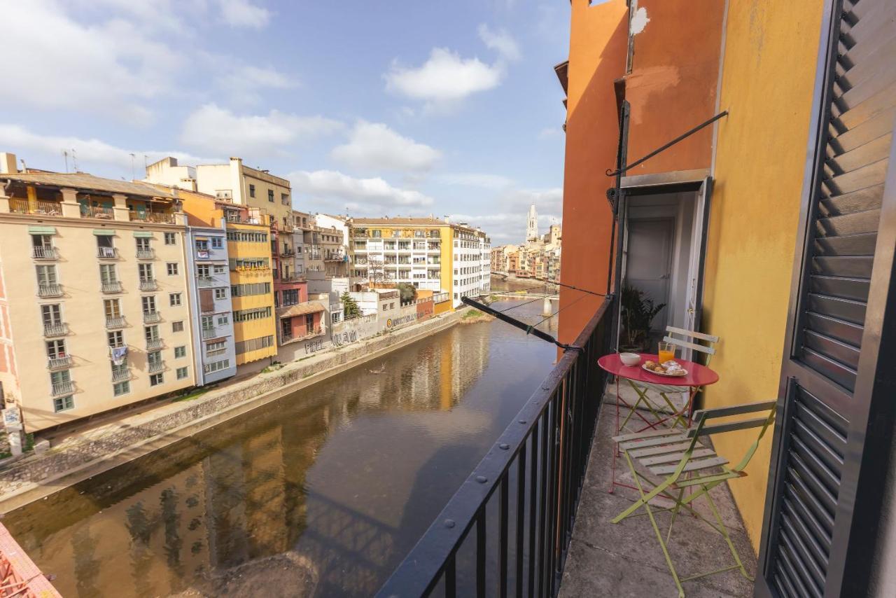 Bravissimo Rambla River View Apartment